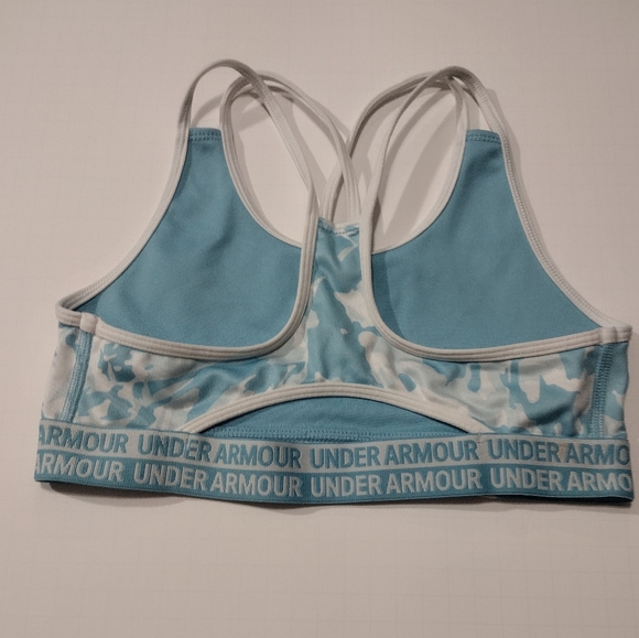 🛍️ CLEARANCE... Under Armour Heat Gear Sports Bra - Picture 3 of 6